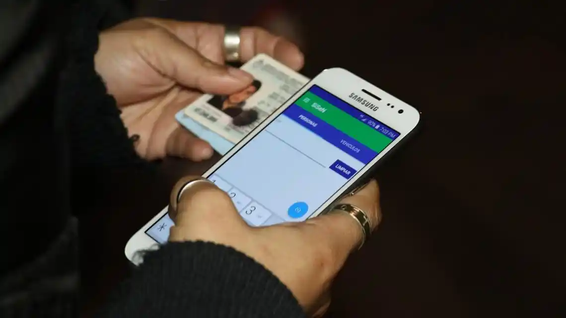 Seguridad: Una app permite saber si un vecino o un auto tienen pedido de captura