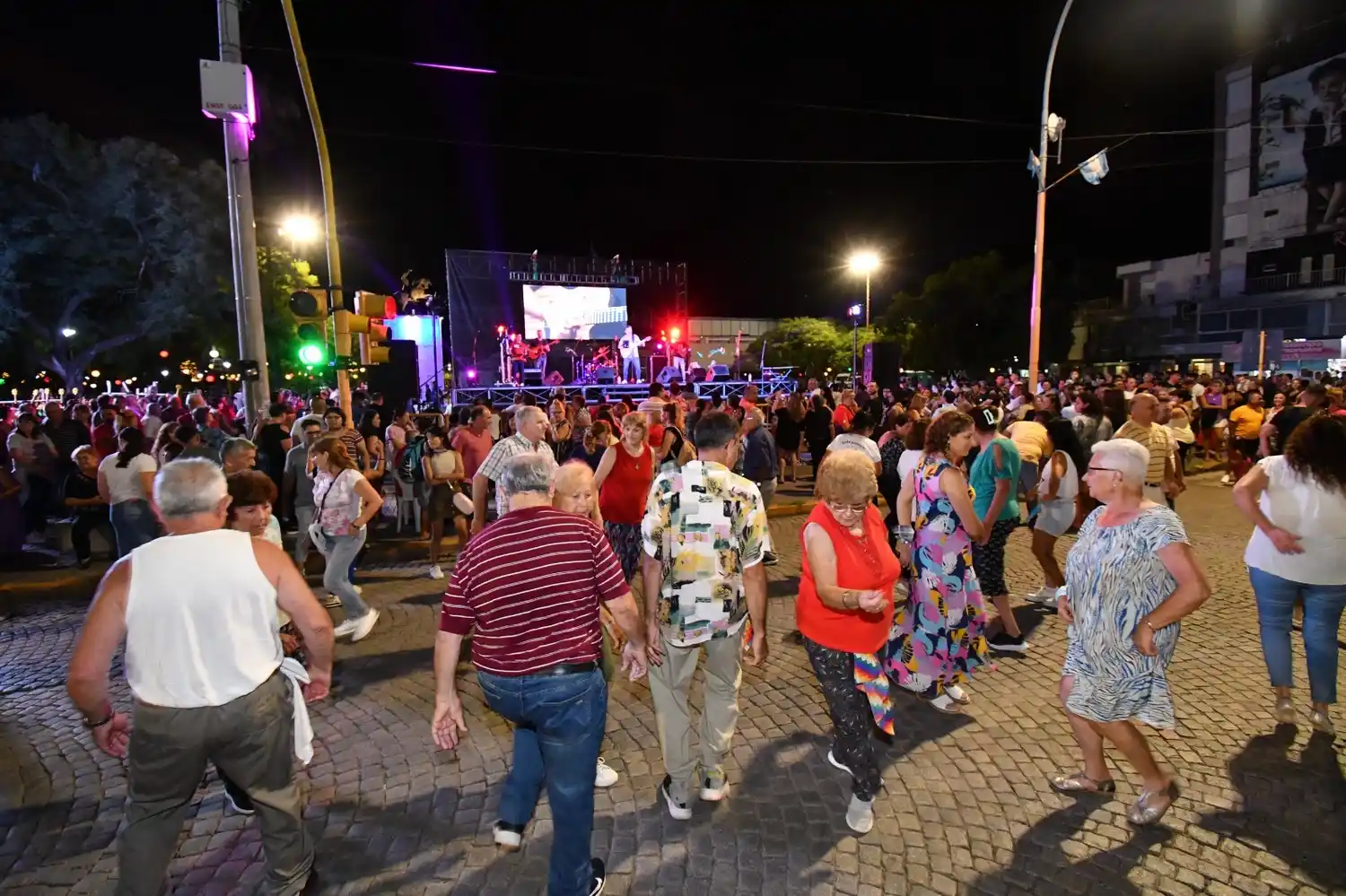 Esta es la grilla de artistas de la última noche de la Peatonal
