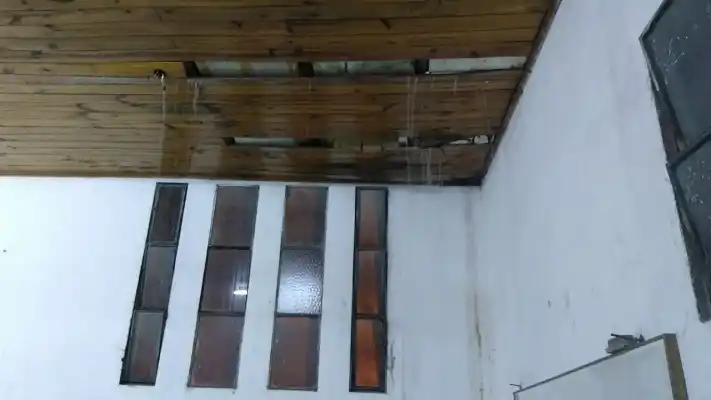 Un video muestra el deplorable estado de la Escuela Técnica 2