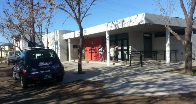 Jardín 908: Entregaron anafe eléctrico y dispenser