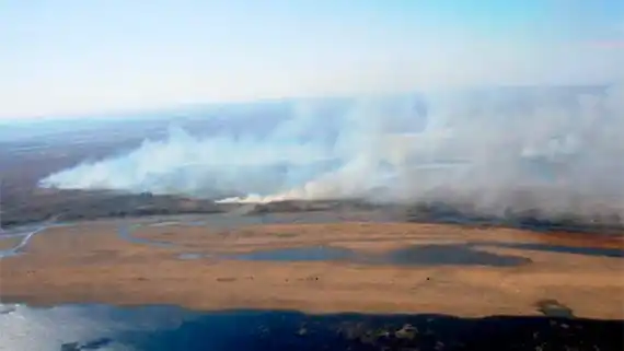 Entre Ríos y Santa Fe coordinan acciones para prevenir incendios en las islas