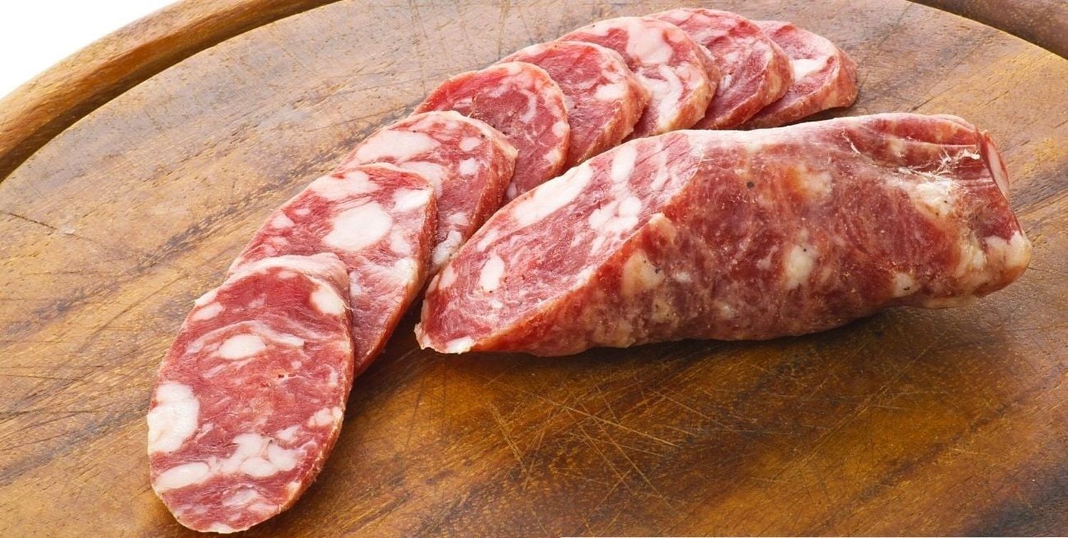 Se debe evitar la compra y consumo de salames y chorizos de cerdo de lugares no habilitados