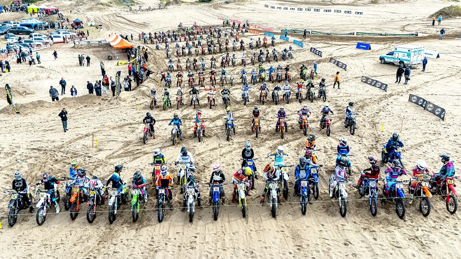 Vértigo en la largada de la prueba de motos y quads disputada este domingo