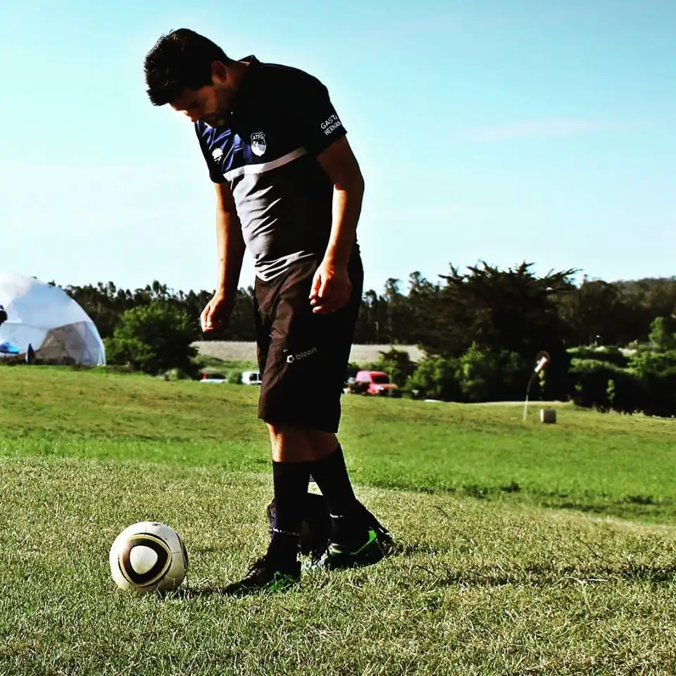 Hernández se impuso en la final de footgolf