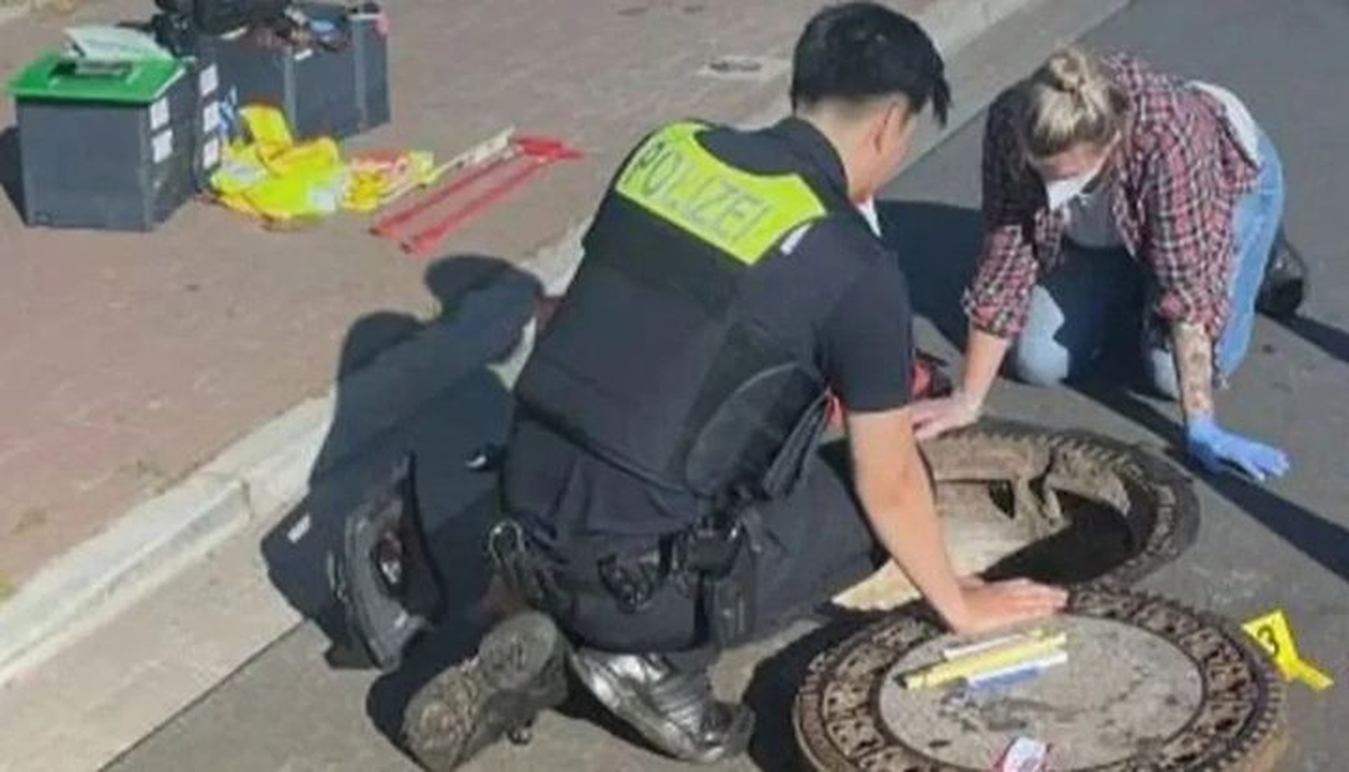 Oyeron un llanto en una alcantarilla y encontraron a un niño desaparecido hace más de una semana