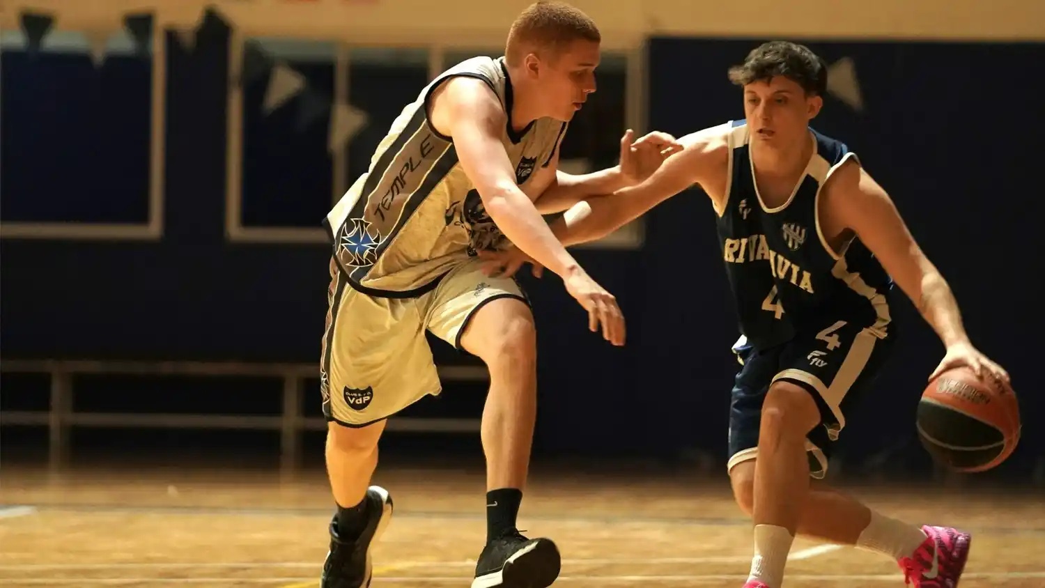 Archivo. Rivadavia derrotó como visitante a Villa del Parque