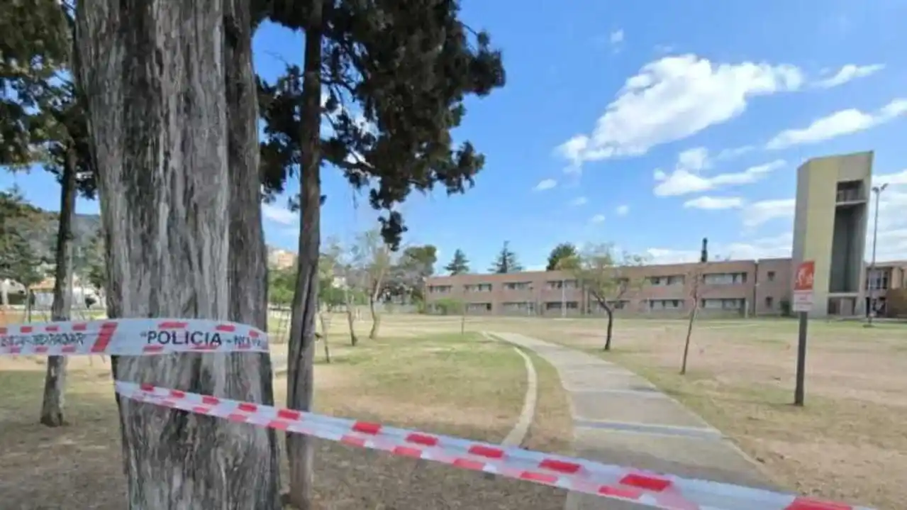 Tragedia en Villa Carlos Paz: un adolescente falleció durante una clase de Educación Física