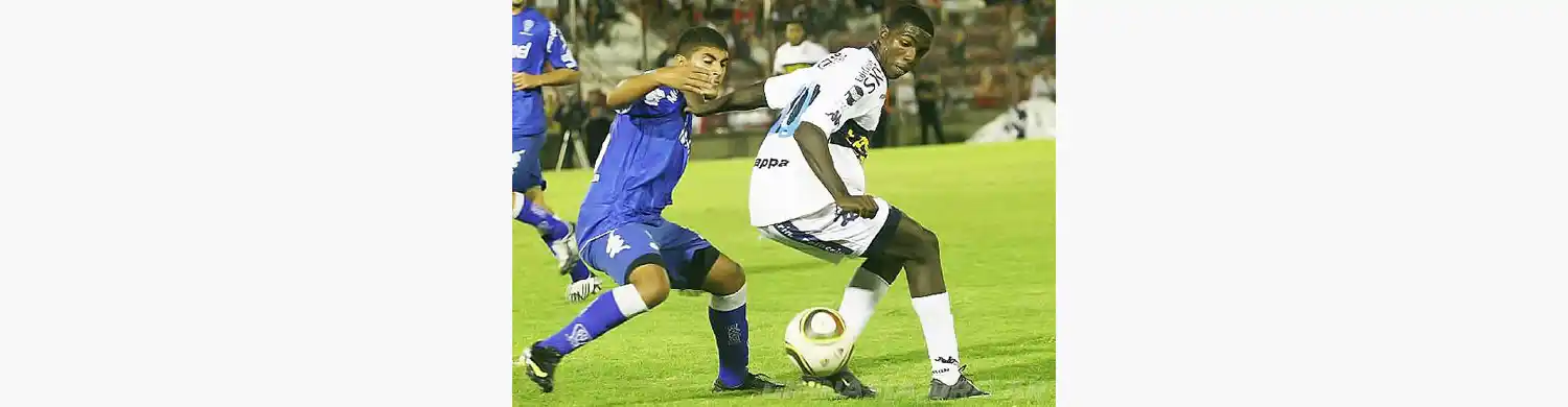 Alvarado sigue sumando jugadores