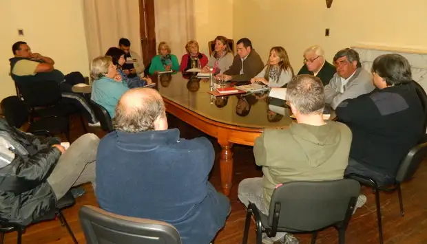 Estudian la modificación de la ordenanza del transporte escolar