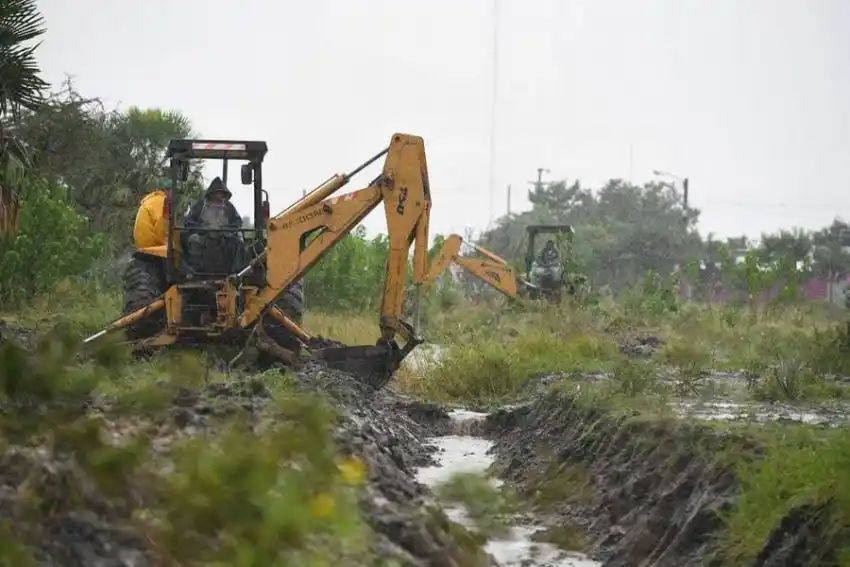 Arduos trabajos del Comando de Emergencia municipal