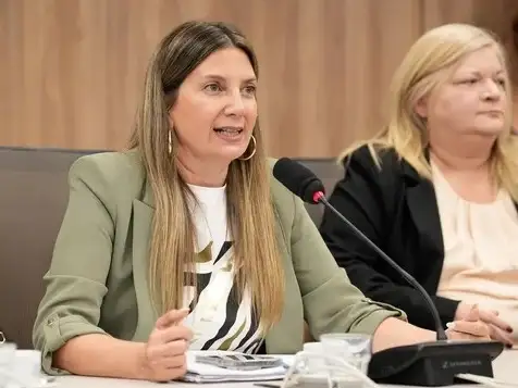 Silvia Lospennato, titular de la comisión de Peticiones, Poderes y Reglamento.