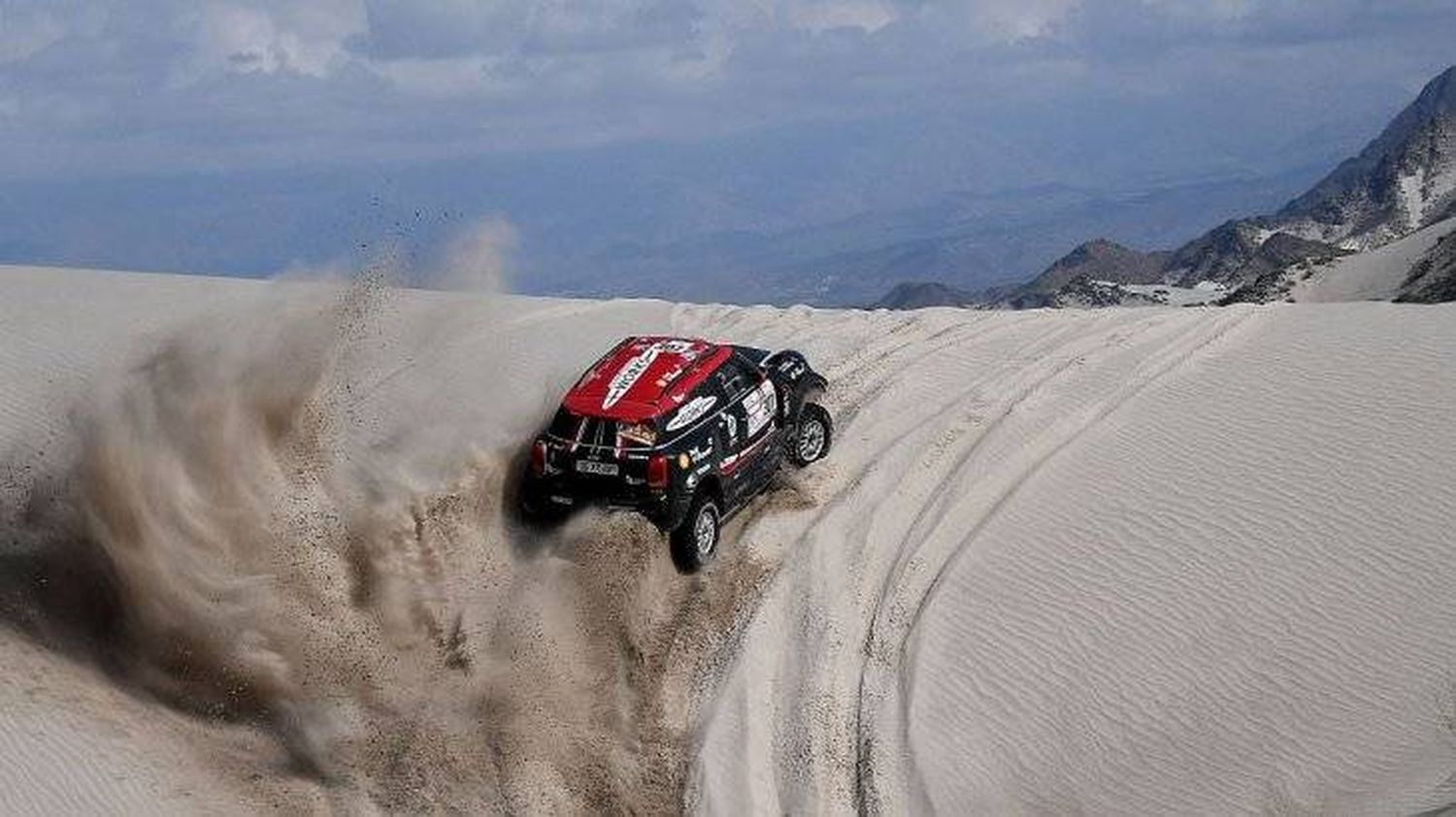 Orly Terranova es el nuevo líder del Dakar 2020 en la categoría autos