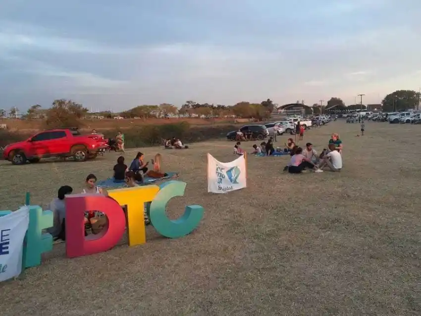 Salidas al aire libre en familia, una tendencia que gana adeptos en la ciudad
