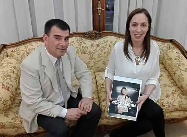 Bertellys invitó a  Vidal al show de Ricky Martin en Azul