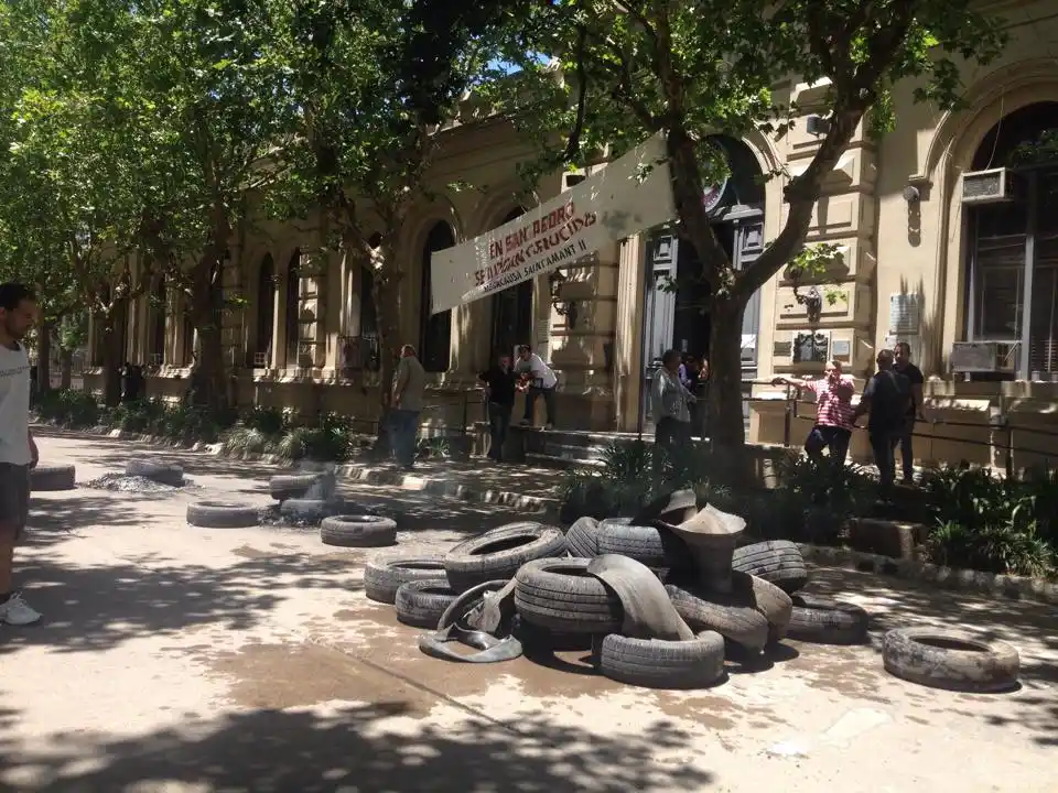 San Pedro: Segundo día de toma de la Municipalidad