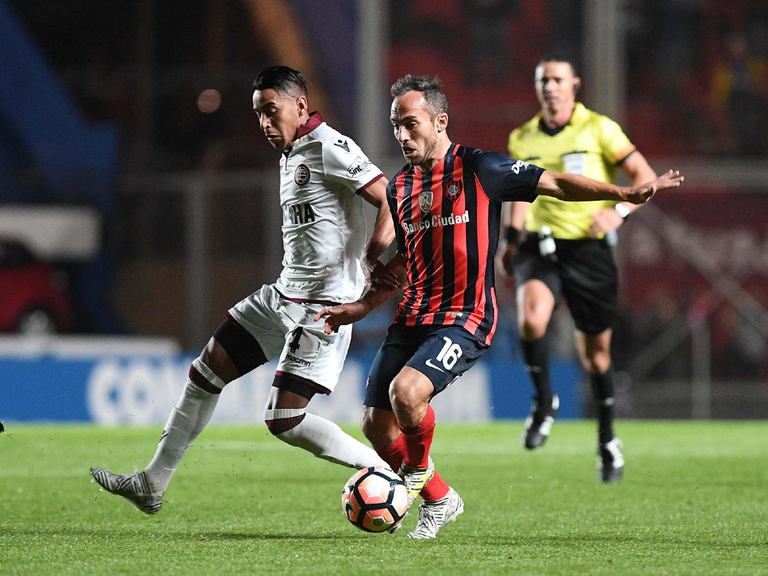 El “Ciclón” busca un triunfo ante Cerro Porteño
