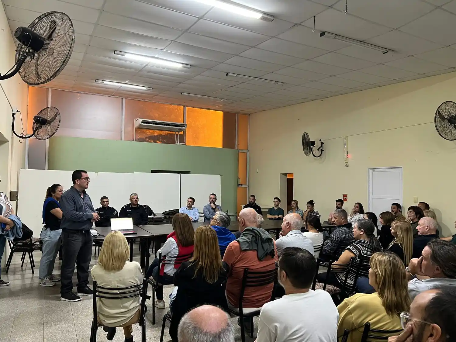 Vecinos reclamaron soluciones por las picadas y el descontrol en “el cartel de Rafaela”