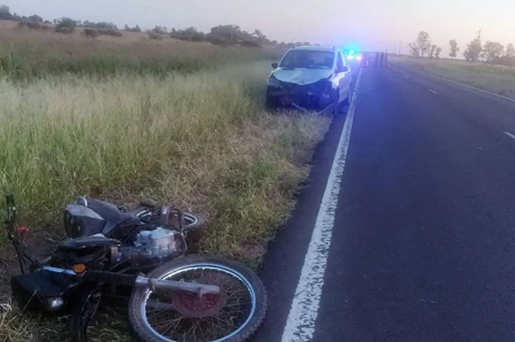 Tres personas viajaban a bordo de la motocicleta.