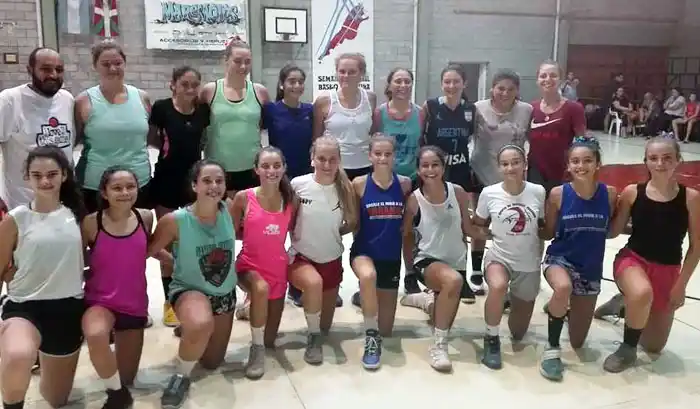 La Selección Femenina U 15 inicó  los preparativos para el Zonal