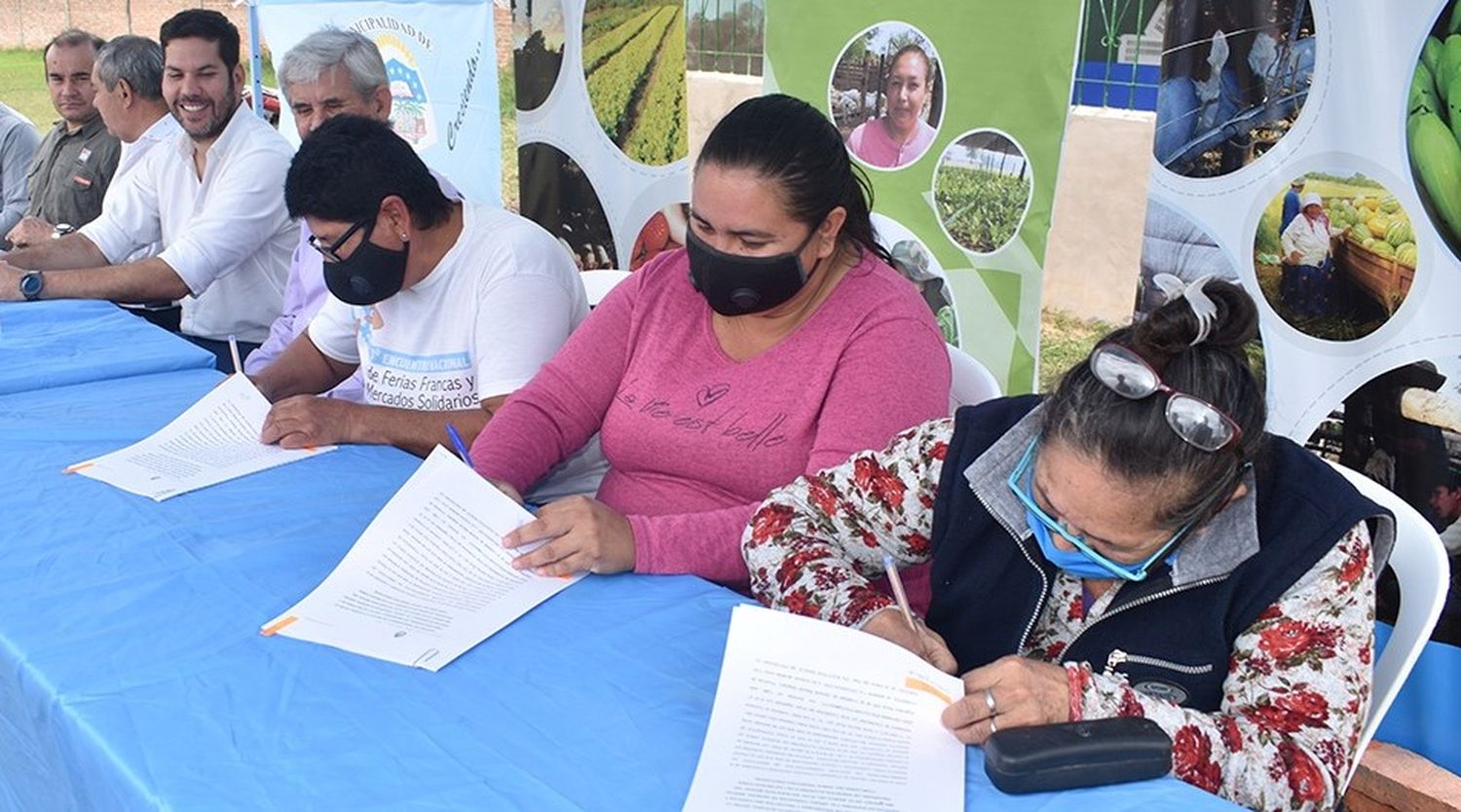 CONVENIO PARA FORTALECER EL TRABAJO DE LAS MUJERES FERIANTES DE GENERAL BELGRANO