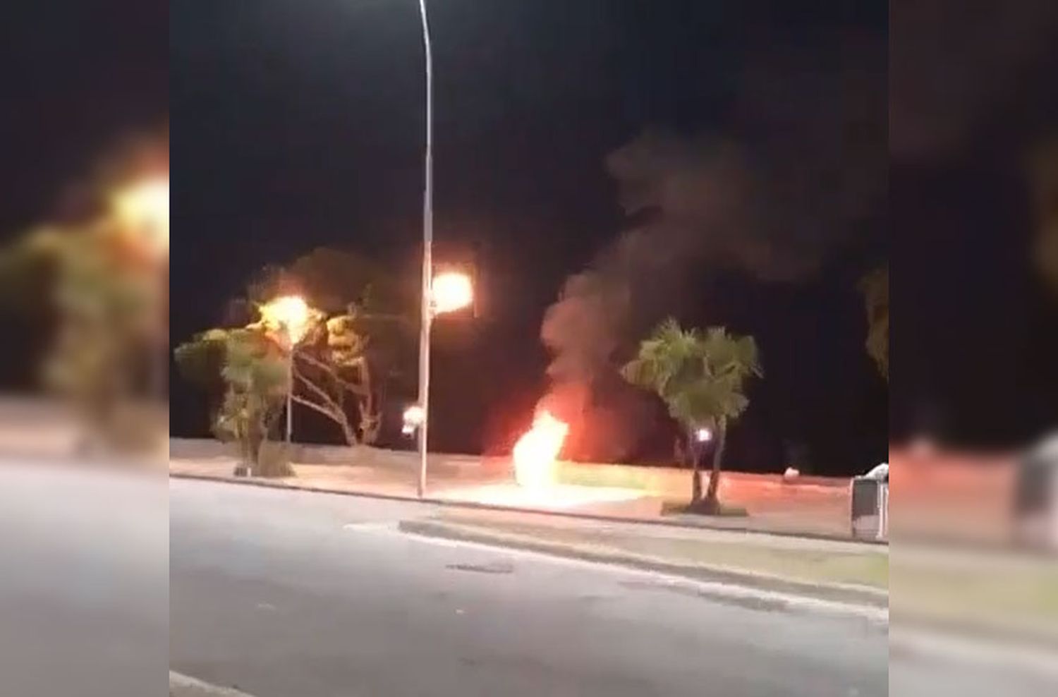 Increíble: incendió su moto para que no se la secuestren