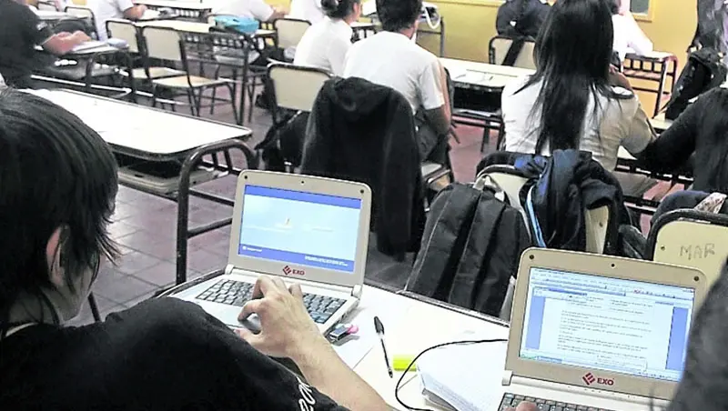 La conectividad a internet es deficiente en escuelas públicas