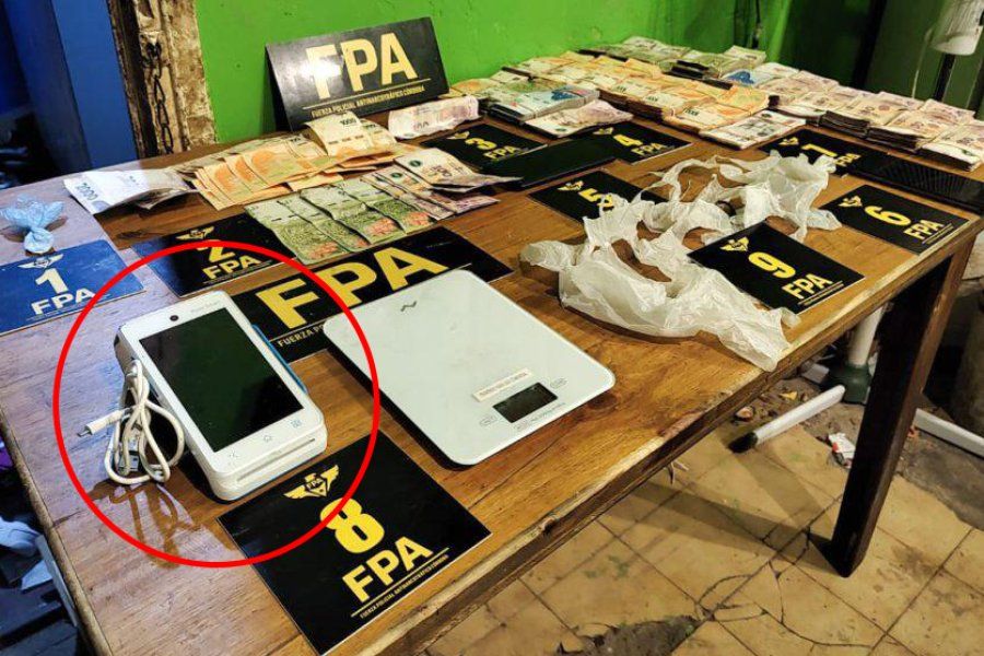 Aceptaban pagos con códigos QR y tarjeta de crédito a los compradores de cocaína