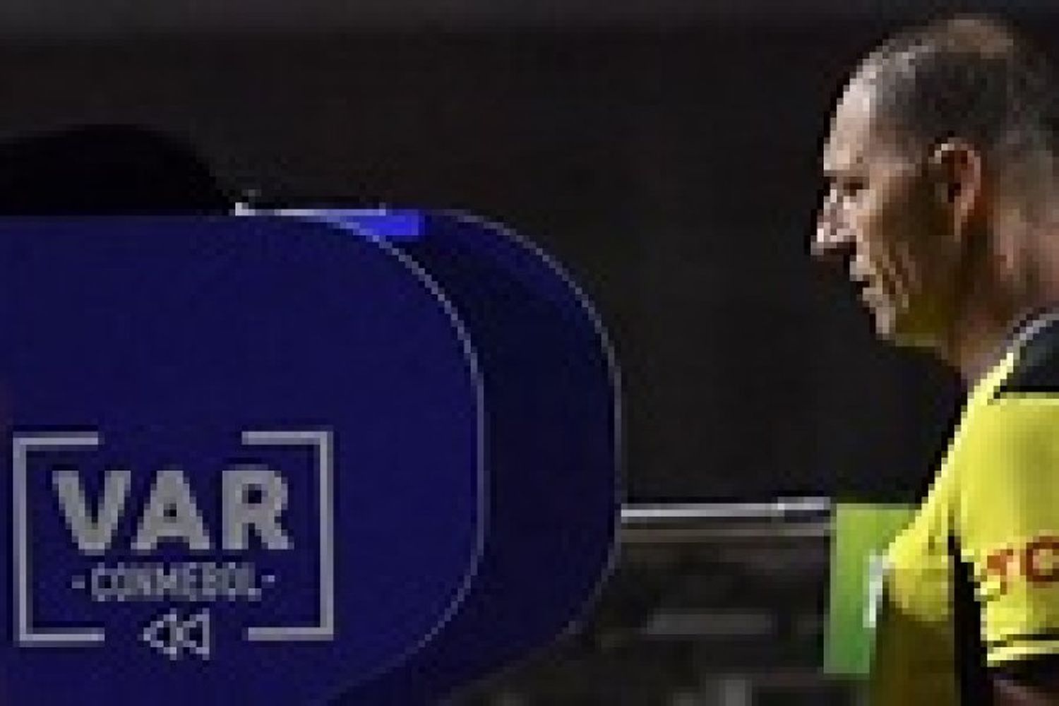 El VAR se usará desde el inicio de los Copas Libertadores y Sudamericana