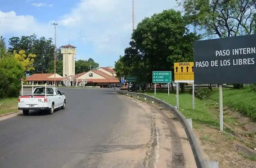 Guardavidas argentinos están varados desde el sábado: “No somos turistas, viajamos a Brasil por trabajo”
