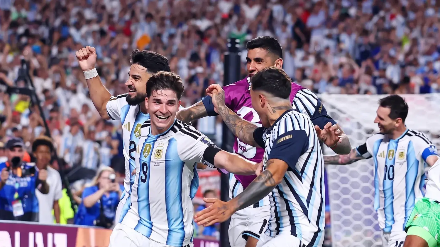 ¡Vamos Argentina!: La Selección sufrió, venció a Suiza en el alargue y jugará la semifinal del Mundial ante Inglaterra