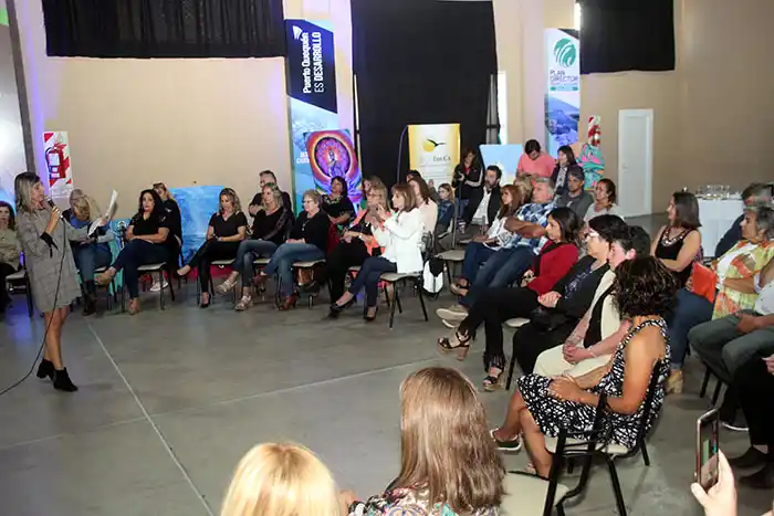 Culminó el ciclo “Iluminando  el puerto” con un balance positivo por la convocatoria