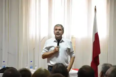 Galimberti reunió a su espacio interno y afirmó: “Estamos removiendo viejas estructuras”