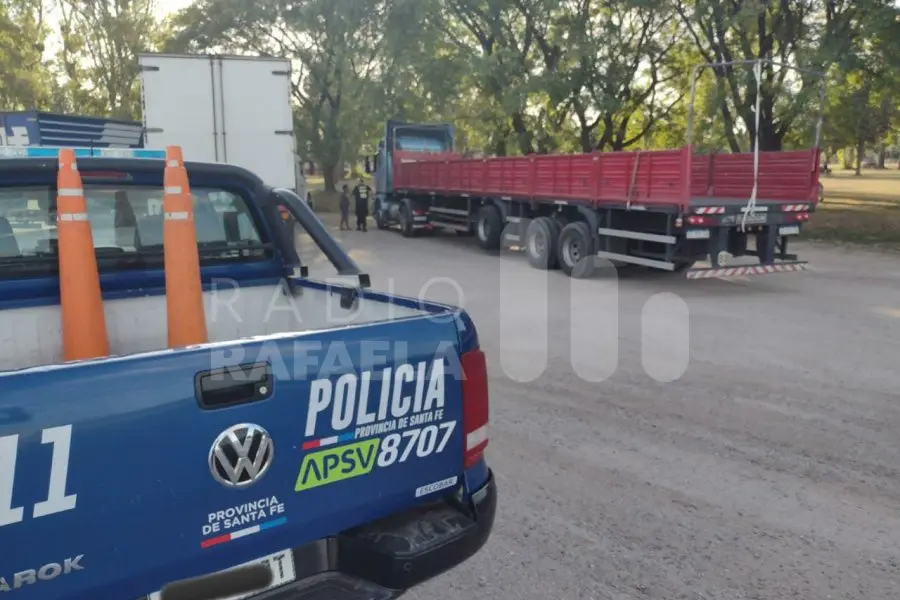 Los festejos del mundial y varias alcoholemias positivas: un camión y dos tractores detenidos en la RN34