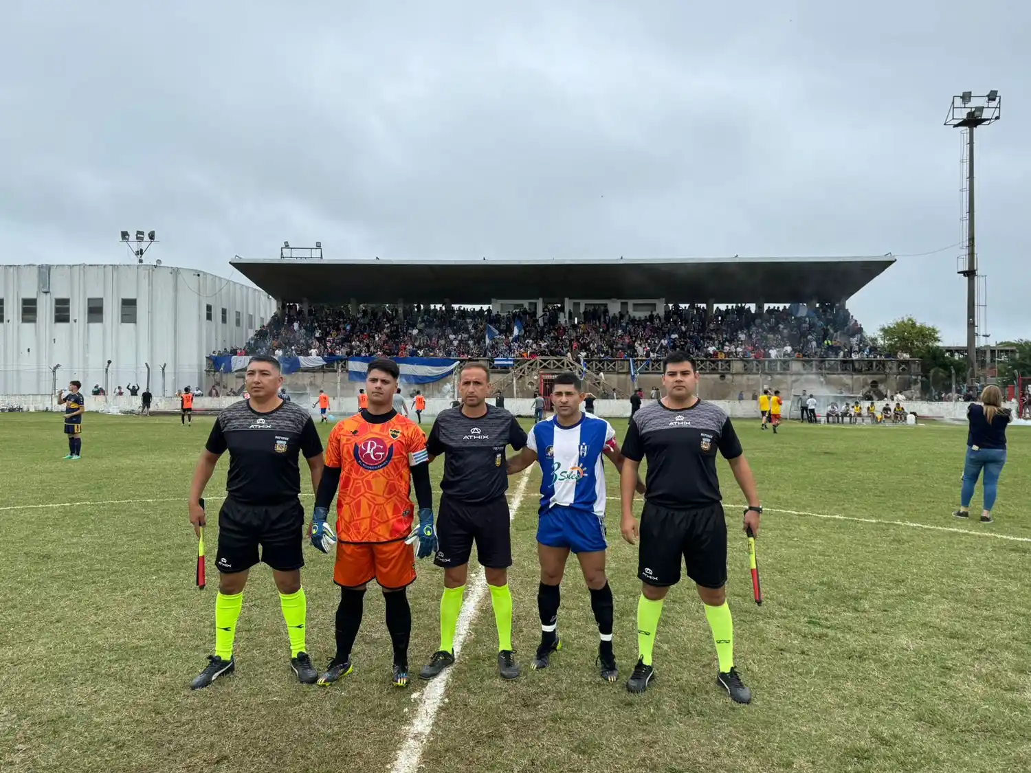 Los partidos que restaban jugarse de la última fecha del torneo de la Primera A tuvieron que ser postergados por las lluvias.