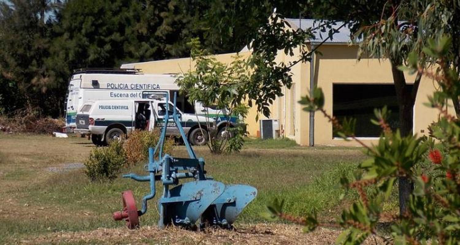 Declararon prófugos a dos sospechosos del abuso en el cumpleaños de 15