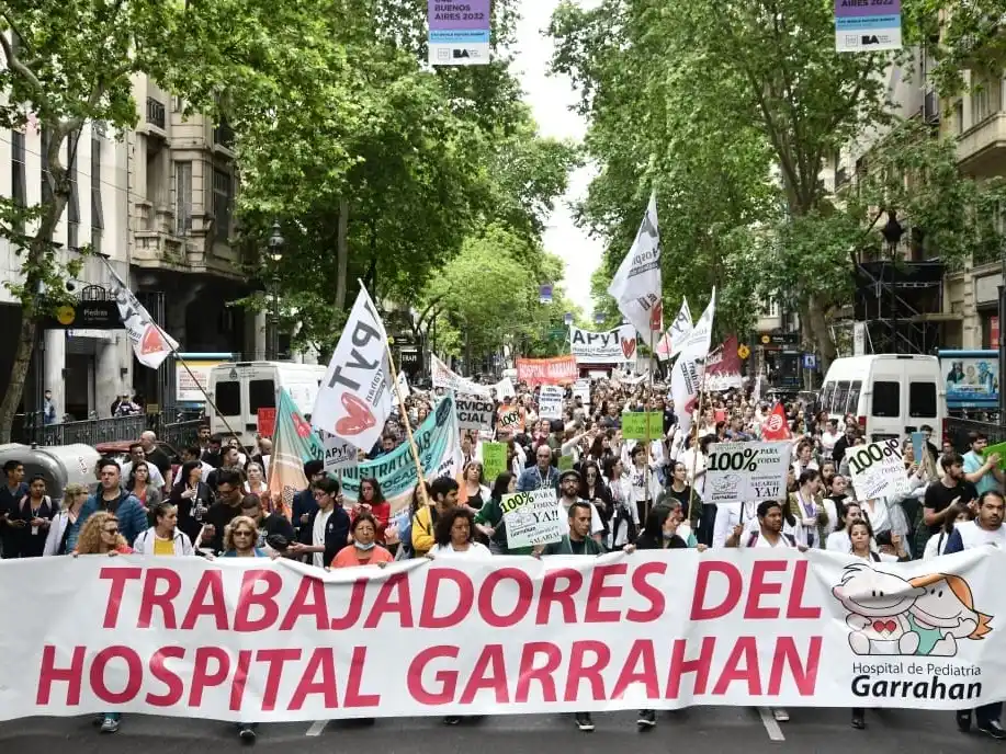 Trabajadores del Garrahan convocan a un movilización en Plaza de Mayo y en todo el país