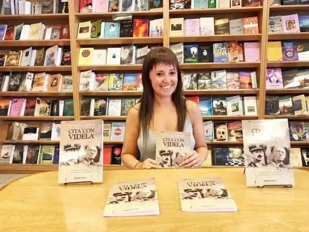 La periodista bonaerense que entrevistó a Videla revive sus confesiones: "Tenía una mirada dura que generaba miedo"