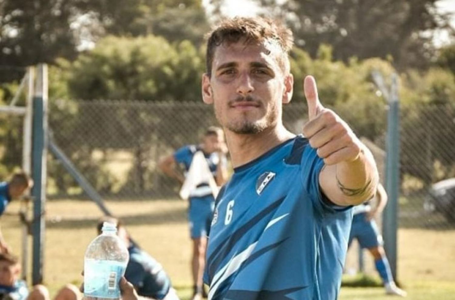 Tomás Mantía volvió a renovar en Alvarado