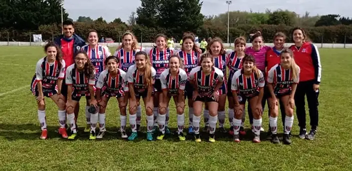FOTO LIGA TANDILENSE DE FÚTBOL Ferro empezó el Oficial empatando con Juventud Unida.