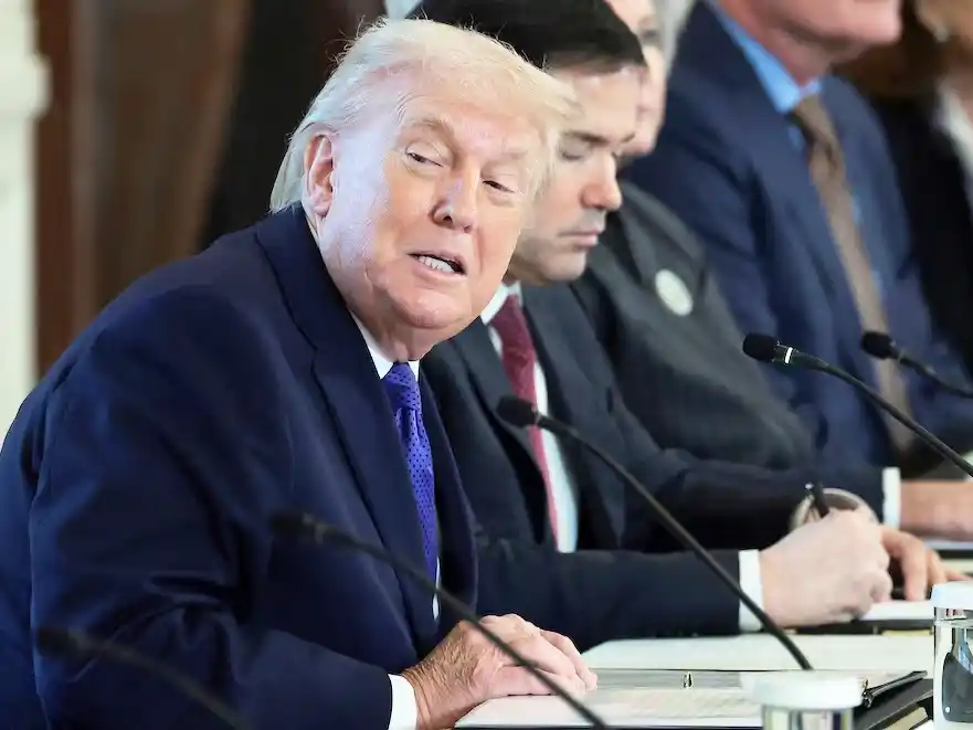 Donald Trump aseguró que Estados Unidos decidirá qué compañías petroleras podrán operar en Venezuela