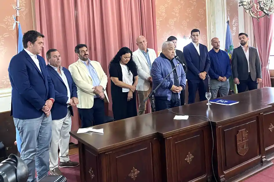 Tras la jura de los secretarios, el Presupuesto reveló el nuevo organigrama. Foto: La Opinión.