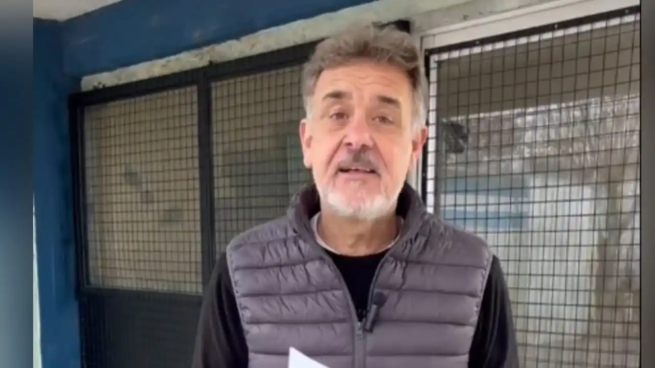 El intendente Maximino comunicó  la novedad a través de un video en sus redes. Foto: Gentileza.