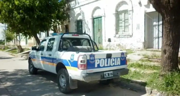 Delincuentes robaron en el Centro Educativo Villa Depietri