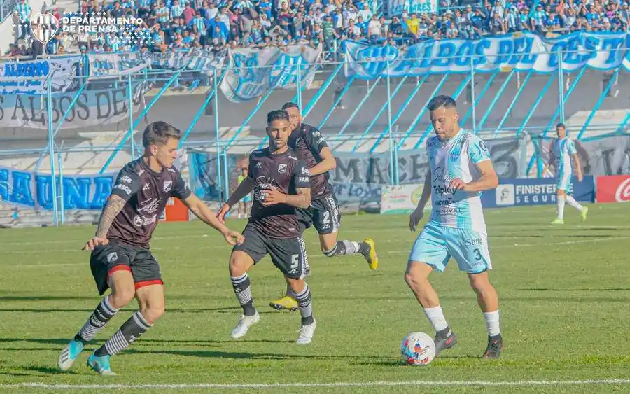 Gimnasia le ganó el clásico
salteño a Central Norte