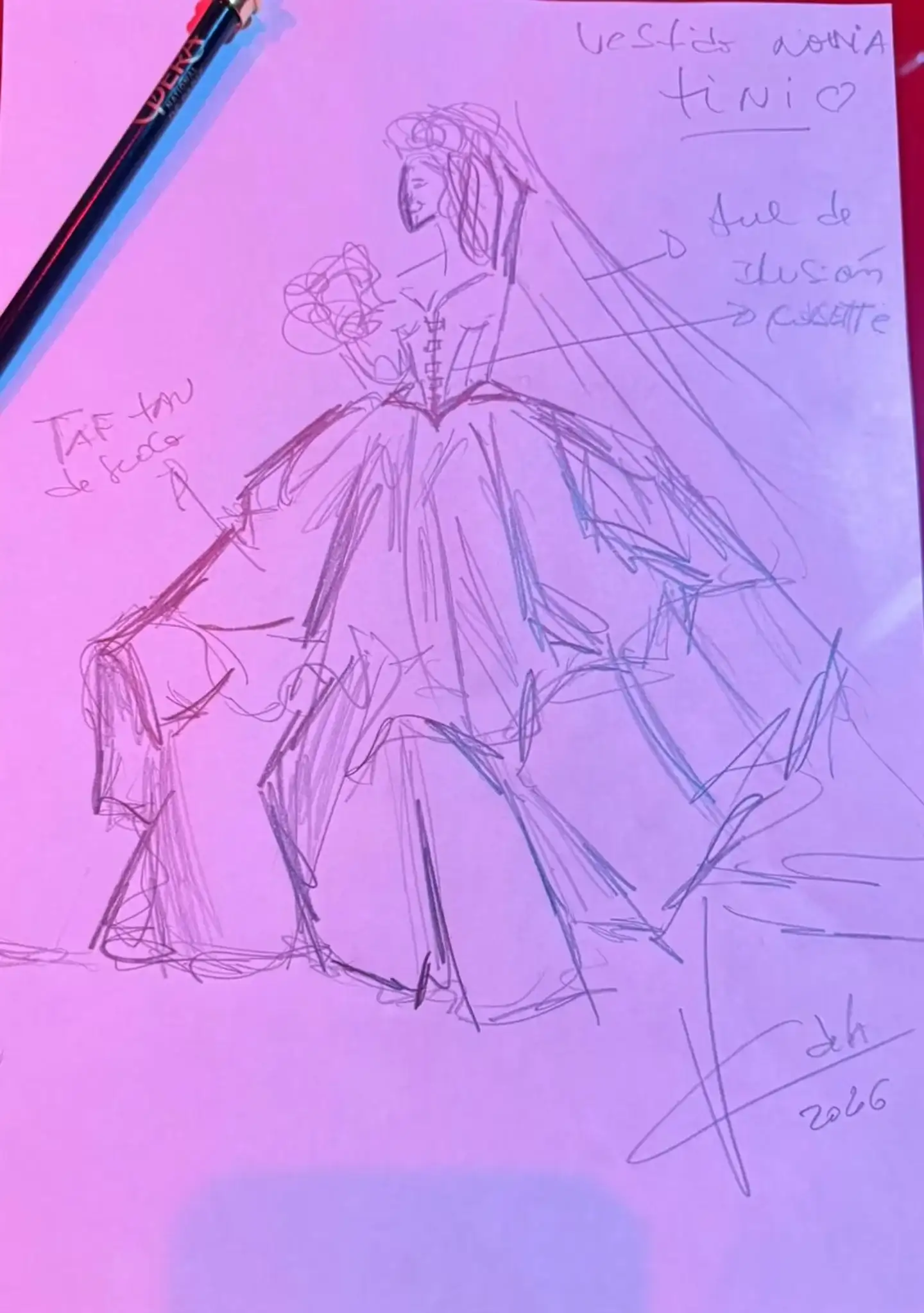 tini vestido - 1