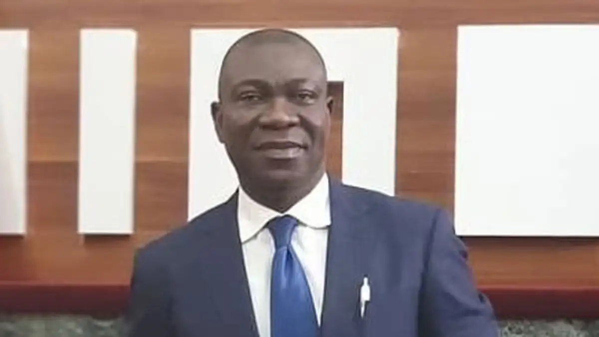 Reino Unido acusa a un senador nigeriano de traficar a un niño con el fin de extraer sus órganos