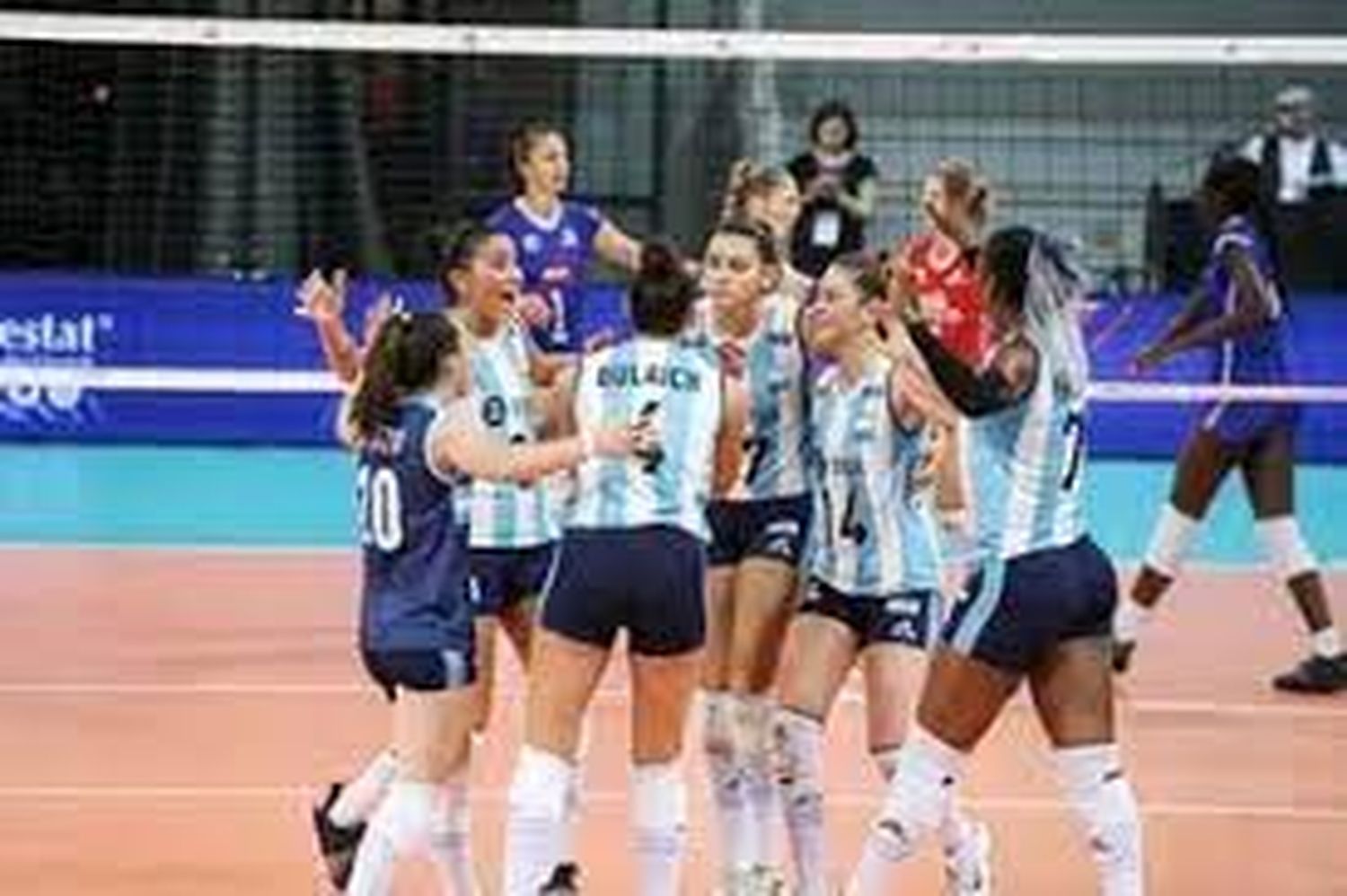 El debut de Las Panteras