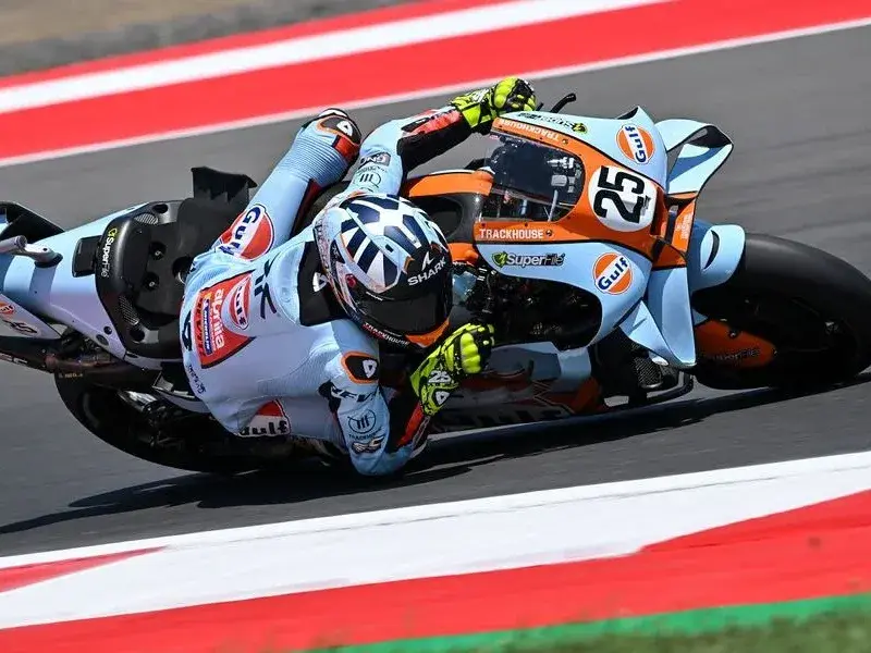 Raul Fernández dominó los primeros entrenamientos del Moto GP en Mandalika.