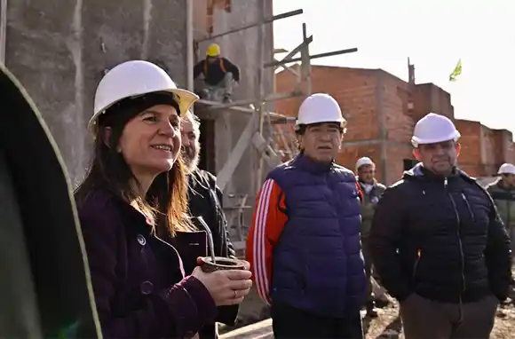 Raverta: “Queremos un municipio que acompañe, planifique y de prioridad a la vivienda y al trabajo marplatense”