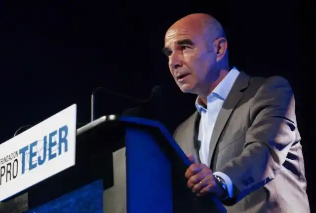 Kirchnerismo pide cárcel para quienes nieguen "crímenes contra la humanidad"